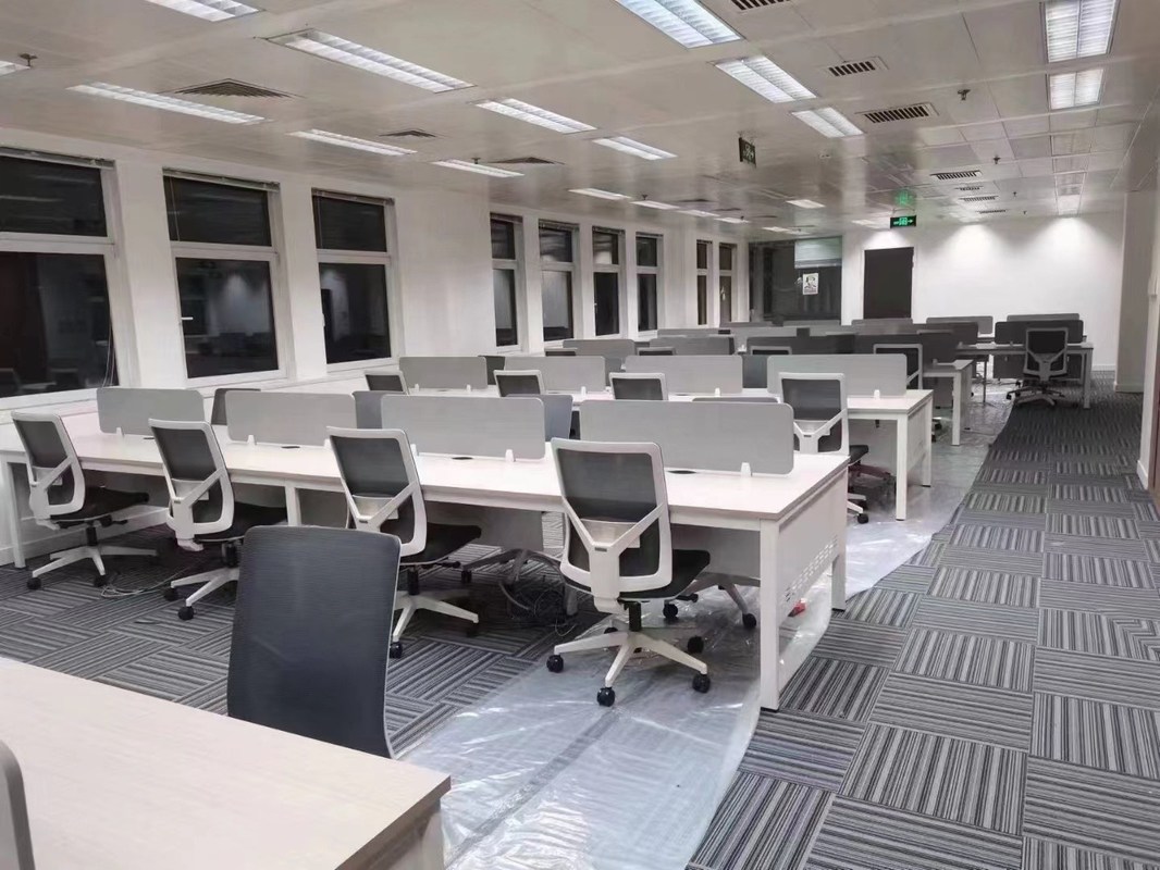 كراسي مكتبية في منتصف الظهر مع دعم فاخر للظهر وشهادة BIFMA